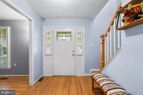 13000 Greenstone Ct, Silver Spring, MD 20904 photo 4