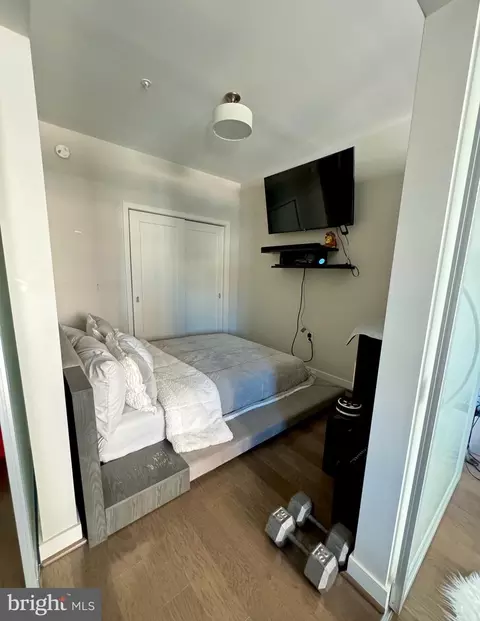 Bedroom - 1320 Fenwick Ln #812, Silver Spring, MD 20910 photo 1 of 1