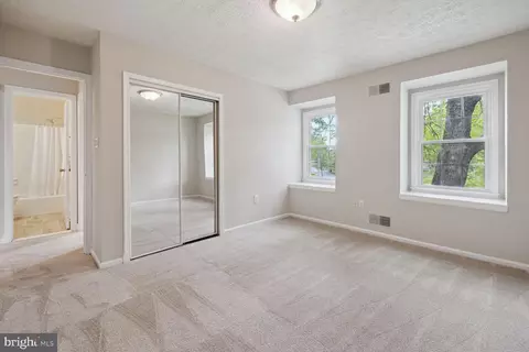 5 Crestview Ct, Potomac, MD 20854 photo 24