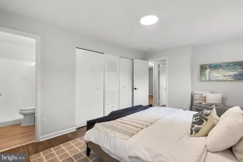 Bedroom - 11523 Charlton Dr, Silver Spring, MD 20902 photo 3 of 6