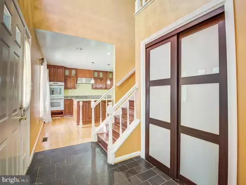 Entry Way - 208 Colesville Manor Dr, Silver Spring, MD 20904 photo 1 of 9