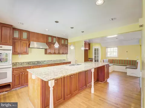 Kitchen - 208 Colesville Manor Dr, Silver Spring, MD 20904 photo 1 of 10