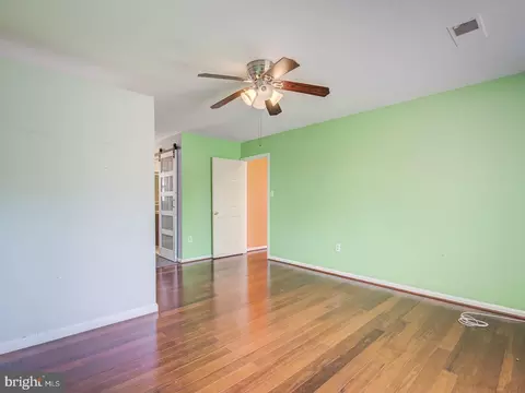 Bedroom - 208 Colesville Manor Dr, Silver Spring, MD 20904 photo 3 of 14