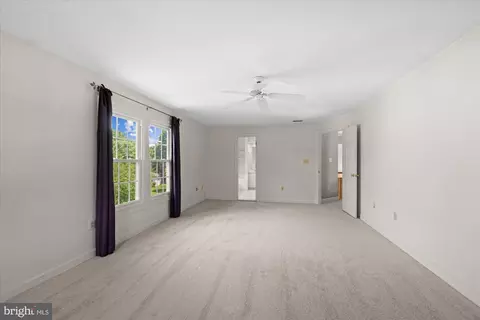 Bedroom - 17017 Spates Hill Rd, Poolesville, MD 20837 photo 1 of 4