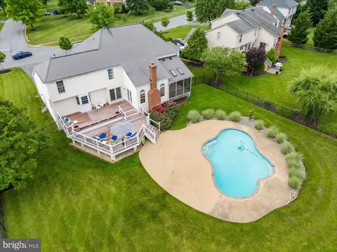 Exterior - 17017 Spates Hill Rd, Poolesville, MD 20837 photo 11 of 11