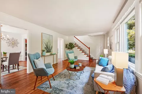 Living - 1908 Everest St, Silver Spring, MD 20902 photo 2 of 5