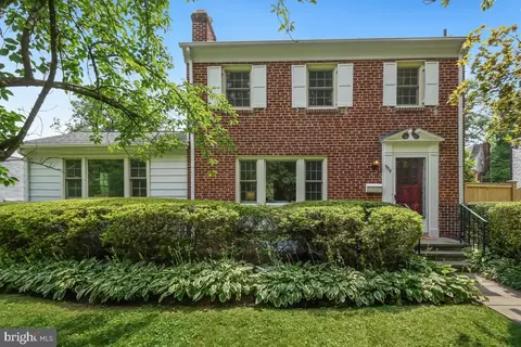 Exterior - 1908 Everest St, Silver Spring, MD 20902 photo 1 of 6