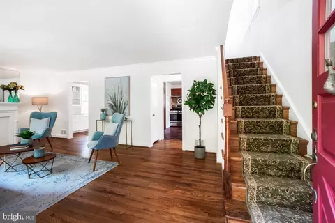 Entry Way - 1908 Everest St, Silver Spring, MD 20902 photo 1 of 4