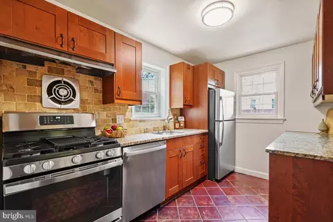 Kitchen - 1908 Everest St, Silver Spring, MD 20902 photo 1 of 3