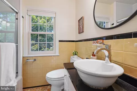 Bath - 1908 Everest St, Silver Spring, MD 20902 photo 2 of 2
