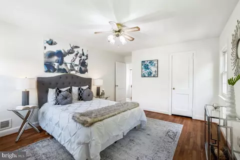 Bedroom - 1908 Everest St, Silver Spring, MD 20902 photo 1 of 3
