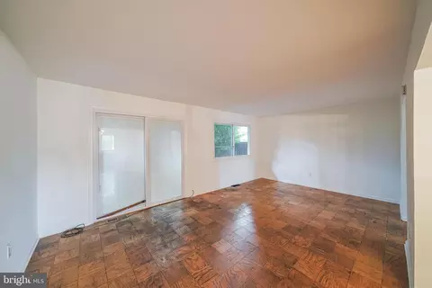 Living - 14315 Astrodome Dr #8, Silver Spring, MD 20906 photo 4 of 4