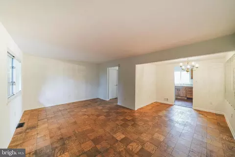 Living - 14315 Astrodome Dr #8, Silver Spring, MD 20906 photo 3 of 4