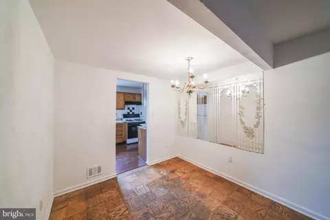 Entry Way - 14315 Astrodome Dr #8, Silver Spring, MD 20906 photo 8 of 9