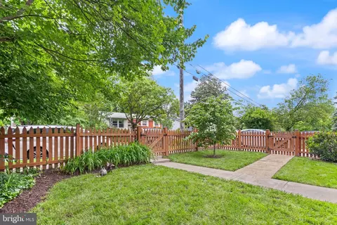 Exterior - 2502 Hayden Dr, Silver Spring, MD 20902 photo 11 of 12