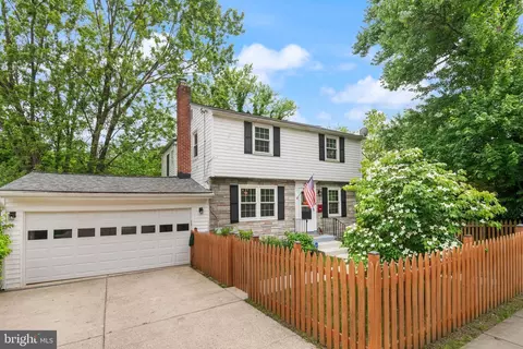 Exterior - 2502 Hayden Dr, Silver Spring, MD 20902 photo 10 of 12