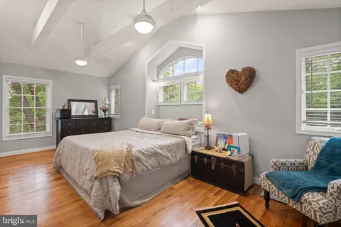 Bedroom - 2502 Hayden Dr, Silver Spring, MD 20902 photo 1 of 7
