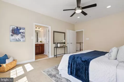Bedroom - 2213 Fleeter Pl, Silver Spring, MD 20902 photo 3 of 7