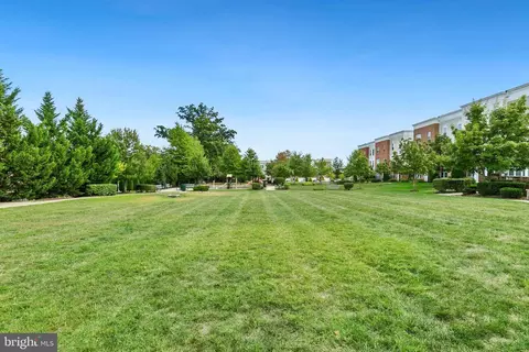Exterior - 2213 Fleeter Pl, Silver Spring, MD 20902 photo 6 of 7