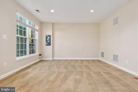 Living - 2213 Fleeter Pl, Silver Spring, MD 20902 photo 2 of 8