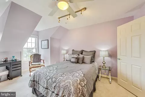 545 Cedar Spring St, Gaithersburg, MD 20877 photo 42