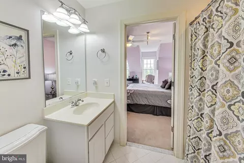 545 Cedar Spring St, Gaithersburg, MD 20877 photo 46
