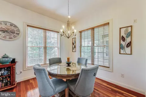 545 Cedar Spring St, Gaithersburg, MD 20877 photo 16