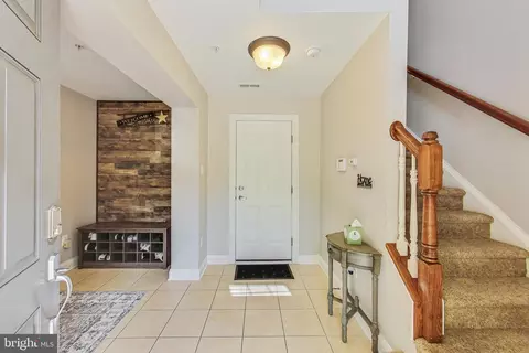 545 Cedar Spring St, Gaithersburg, MD 20877 photo 7