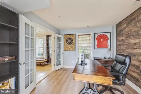 545 Cedar Spring St, Gaithersburg, MD 20877 photo 4