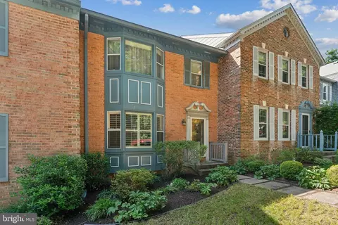 1507 Ivystone Ct, Silver Spring, MD 20904 photo 2