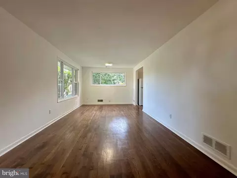 12521 Bushey Dr, Silver Spring, MD 20906 photo 9