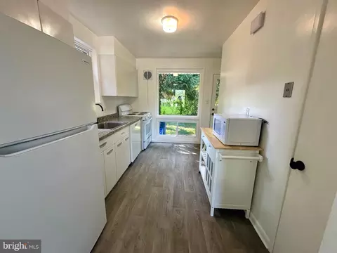 12521 Bushey Dr, Silver Spring, MD 20906 photo 6