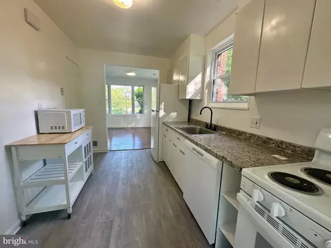 12521 Bushey Dr, Silver Spring, MD 20906 photo 5