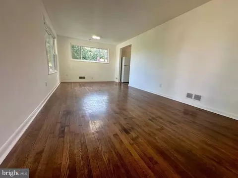 12521 Bushey Dr, Silver Spring, MD 20906 photo 8