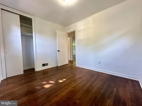 12521 Bushey Dr, Silver Spring, MD 20906 photo 11