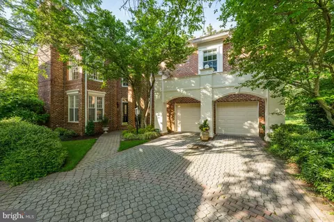 7809 Orchard Gate Ct, Bethesda, MD 20817