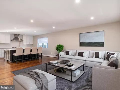 Living - 11013 Childs St, Silver Spring, MD 20901 photo 3 of 6