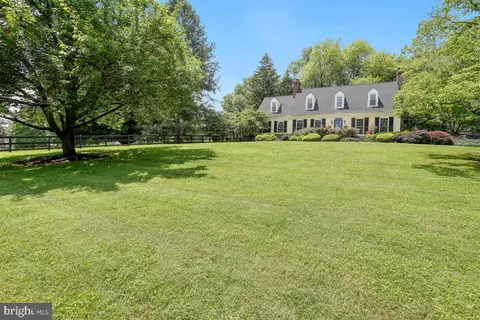 12210 Glen Mill Rd, Potomac, MD 20854