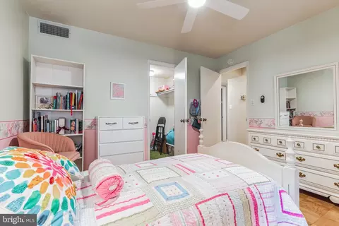 Bedroom - 9824 Georgia Ave #18-101, Silver Spring, MD 20902 photo 5 of 6