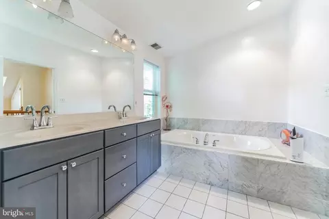 8907 Sudbury Rd, Silver Spring, MD 20901 photo 20
