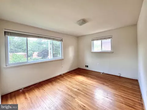 814 Gregorio Dr, Silver Spring, MD 20901 photo 12
