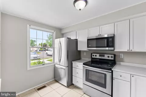 3702 Castle Ter #128, Silver Spring, MD 20904 photo 12