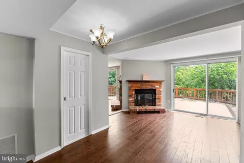 3702 Castle Ter #128, Silver Spring, MD 20904 photo 5