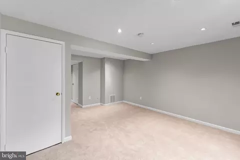 3702 Castle Ter #128, Silver Spring, MD 20904 photo 25