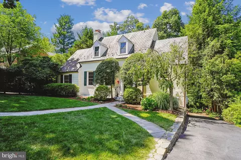 5314 Worthington Dr, Bethesda, MD 20816