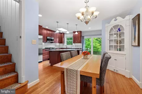2015 Lansdowne Way, Silver Spring, MD 20910 photo 9