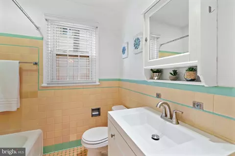 2015 Lansdowne Way, Silver Spring, MD 20910 photo 19