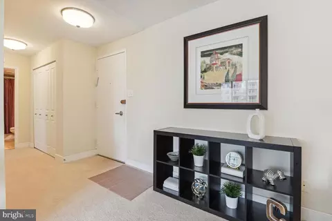 Entry Way - 1220 Blair Mill Rd #408, Silver Spring, MD 20910 photo 1 of 2