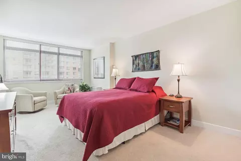 Bedroom - 1220 Blair Mill Rd #408, Silver Spring, MD 20910 photo 1 of 4