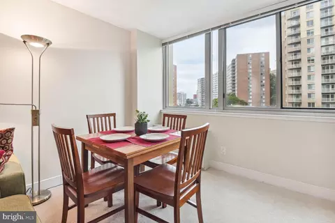 Dining - 1220 Blair Mill Rd #408, Silver Spring, MD 20910 photo 3 of 4